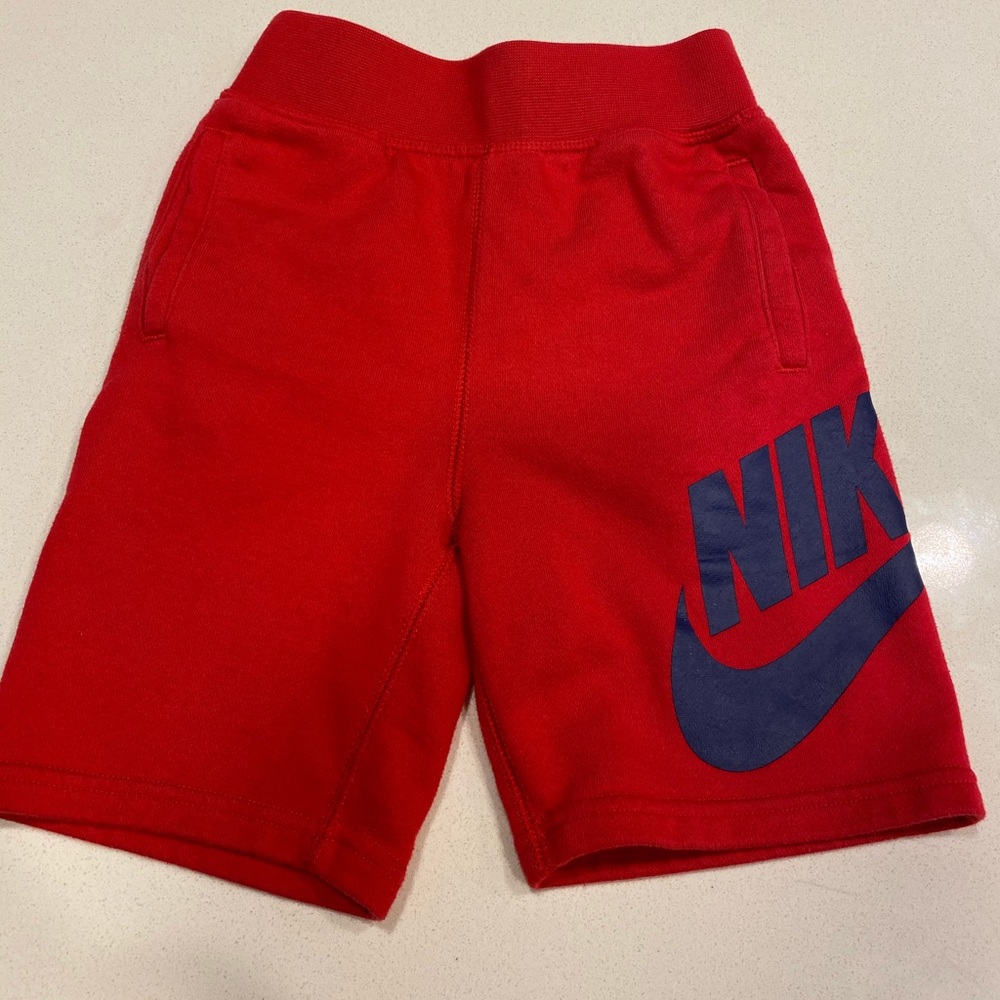 Nike Club Fleece Boys Short